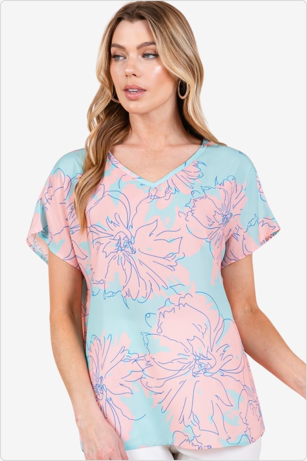 Bright floral print on a chic short sleeve t-shirt, perfect for summer styling, Color Aqua-Pink